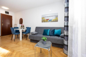 APARTMENT PAOLO by the beach Znjan
